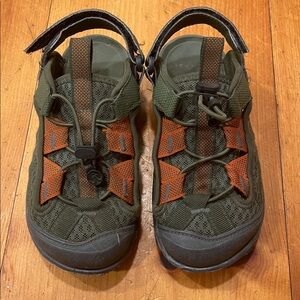 Northside Rio Vista Closed Toe Sandals Sport Shoe Olive Green Orange size 13
